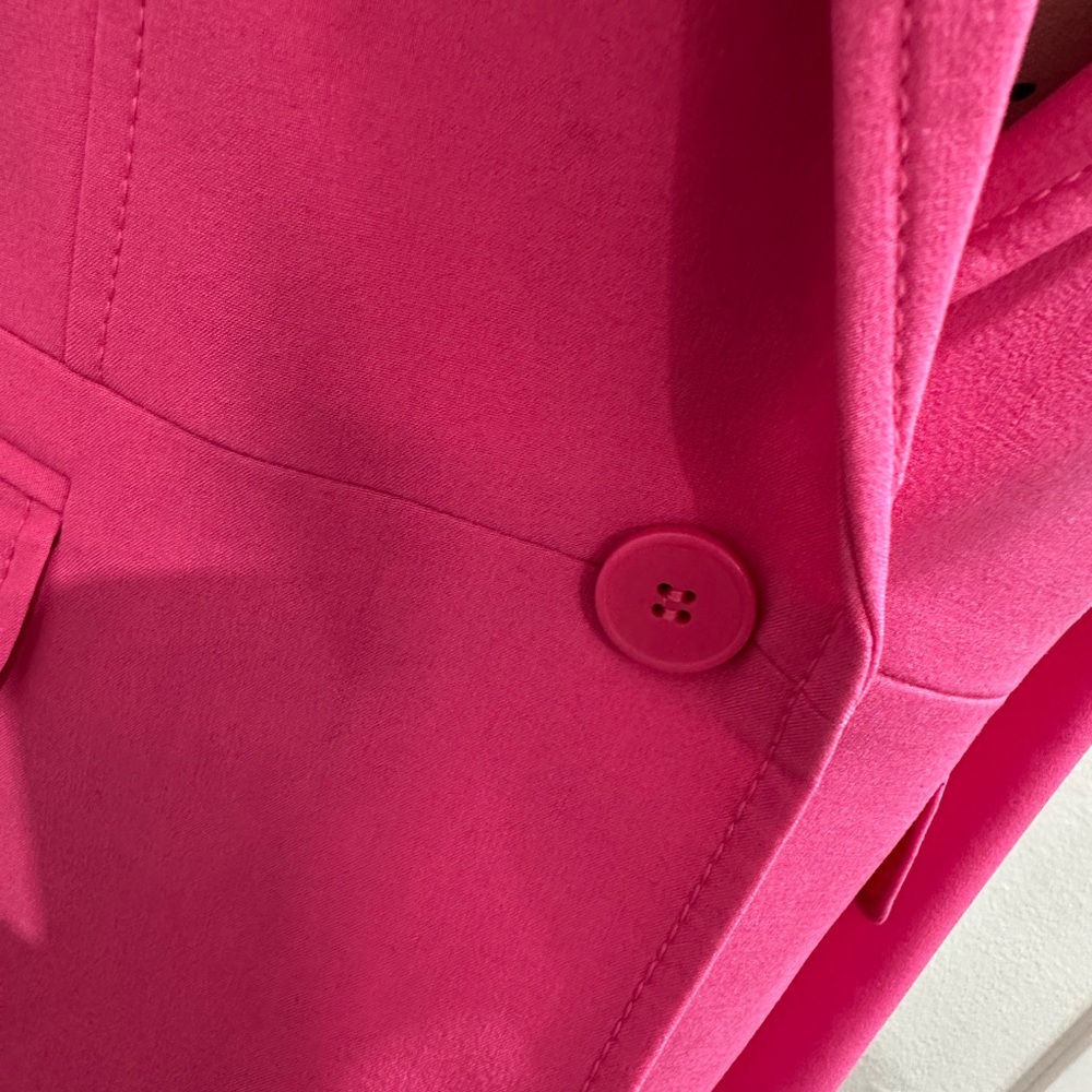 New York & Company Pink Blazer Tailored Design - Picture 4 of 6